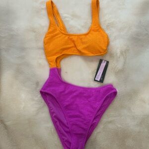 Target Wild Fable Color-block One Piece Swimwear
